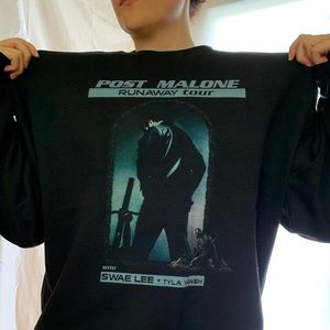 POST MALONE runaway tour sweatshirt (price firm)